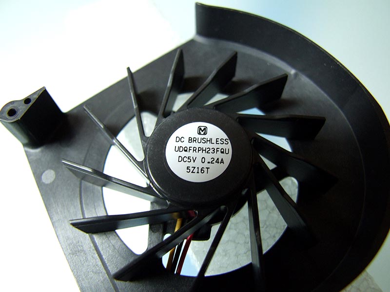 IBM Lenovo ThinkPad Z60 Z60M Z60P Z61 Z61E Z61M Z61P notebook ventilátor (CPU fan)