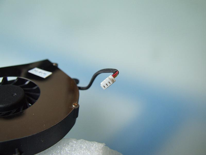 IBM Lenovo 3000 C200 F40 F40A F41 F50 F50A N200 N100 Y400 Y400A Y410 notebook ventilátor (CPU fan)
