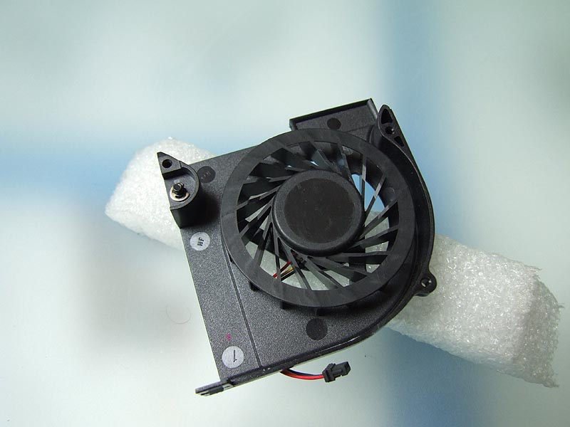 HP Envy M4 1000 1003TX 1010TX 1012TX 1015DX 1016TX 1115DX ventilátor (CPU fan)