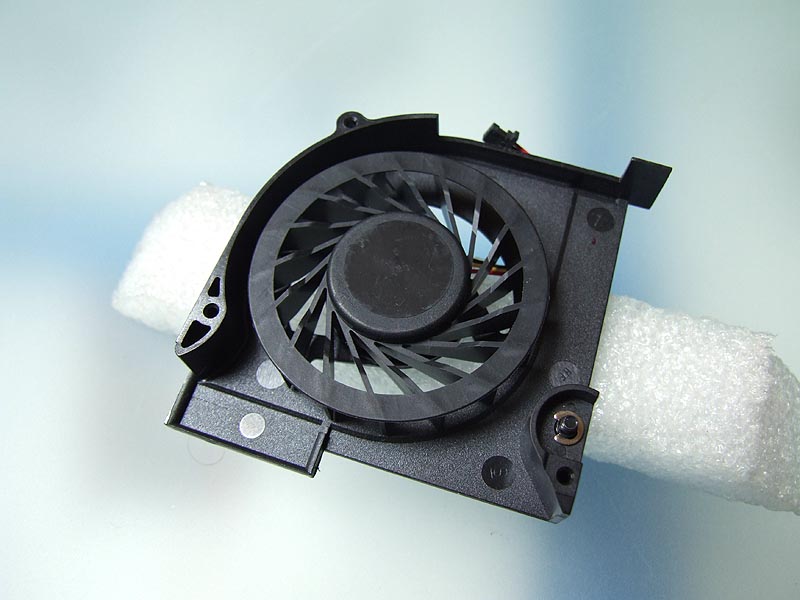 HP Envy M4 1000 1003TX 1010TX 1012TX 1015DX 1016TX 1115DX ventilátor (CPU fan)