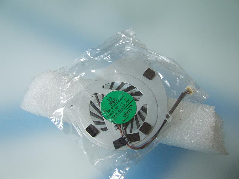 Toshiba Satellite T130 T131 T132 T133 T135 notebook ventilátor (CPU fan)