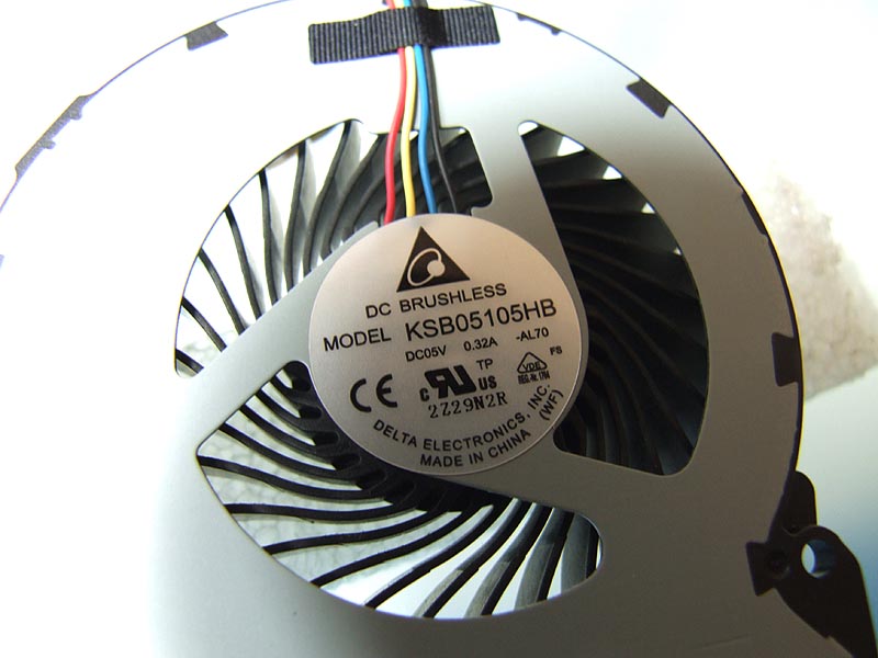 Sony VAIO VPC EH16 EH18 EH22 EH25YC EH26 EH36 EH38 EH100 ventilátor (CPU fan)