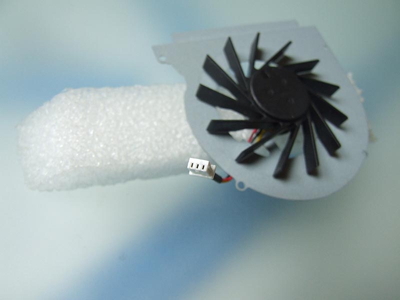 Toshiba Satellite M600 M640 M645 M650 P745 notebook ventilátor (CPU fan)