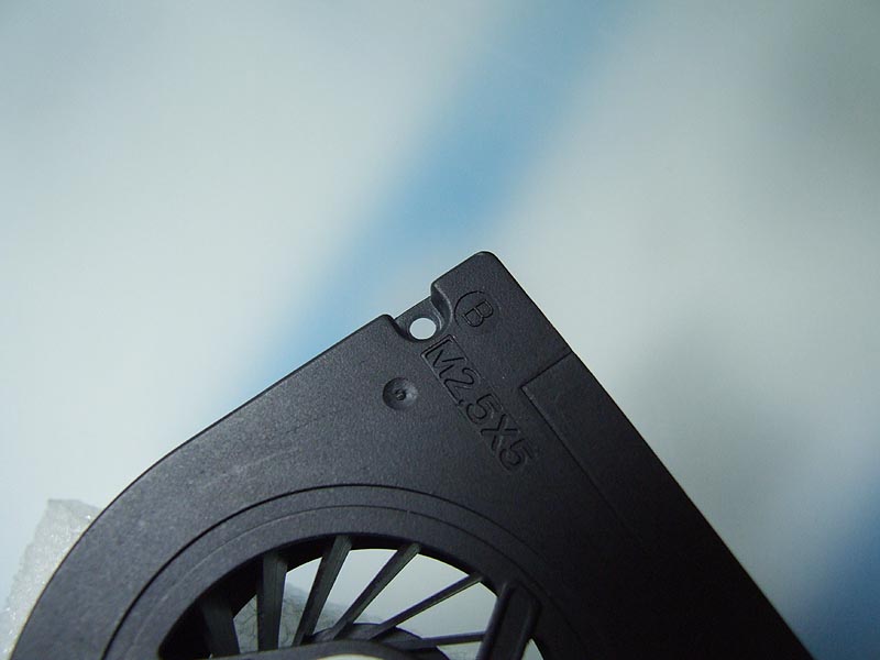 DELL Studio 1735 1737 notebook ventilátor (CPU fan)