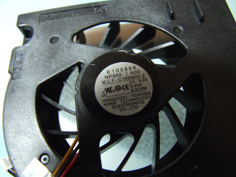 DELL Latitude D531 D820 D830 notebook ventilátor (CPU fan)