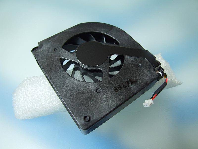 DELL Latitude D520 D530 notebook ventilátor (CPU fan)