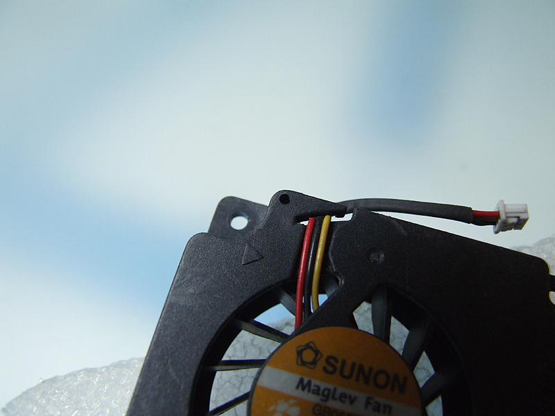 DELL Latitude D810 D810u notebook ventilátor (CPU fan)
