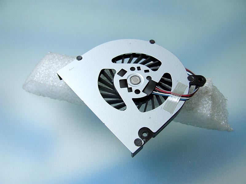 Sony VAIO YB Y21 Y11 Y115 Y118 YA25 YA19 YA26 YB15 YB6 YB3 ventilátor (CPU fan)
