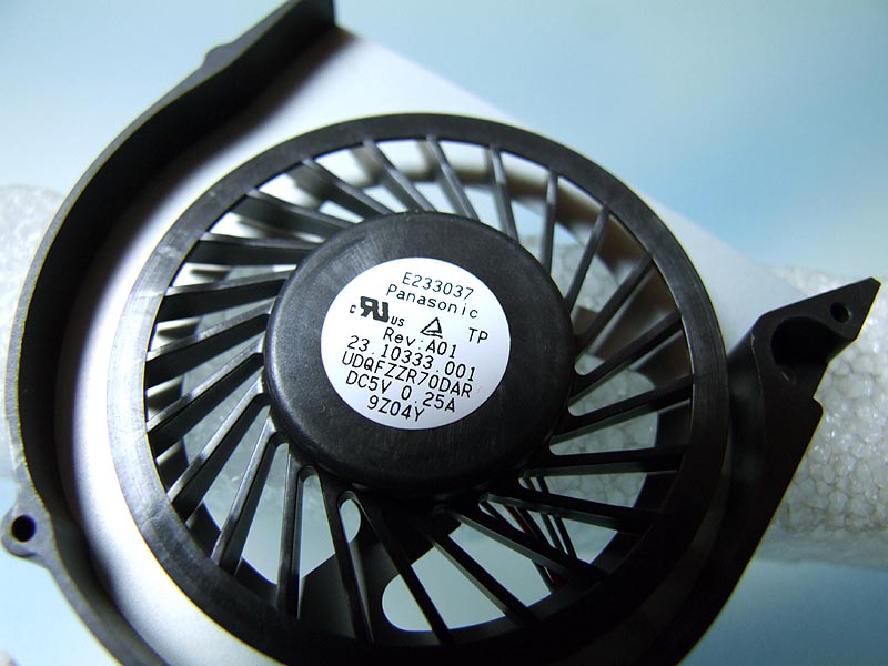 Sony VAIO YB Y21 Y11 Y115 Y118 YA25 YA19 YA26 YB15 YB6 YB3 ventilátor (CPU fan)