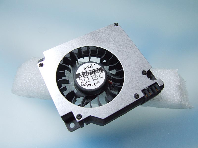DELL Latitude D800 notebook ventilátor (CPU fan)