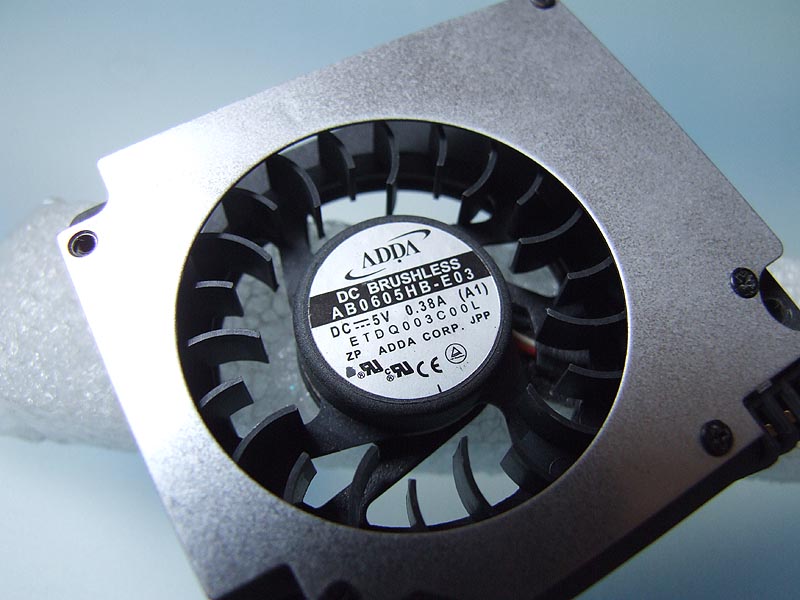 DELL Latitude D800 notebook ventilátor (CPU fan)