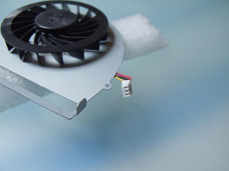 Fujitsu 1415Y ventilátor (CPU fan)