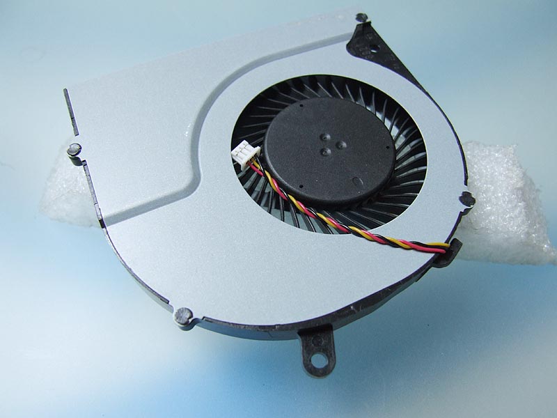 Toshiba Satellite S55 notebook ventilátor (CPU fan)
