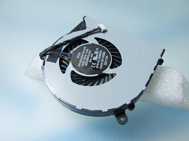 Toshiba Satellite Radius P55W-C P55W-C5200D P55W-C5200X P55W-C5208X P55W-C5314 notebook ventilátor (CPU fan)