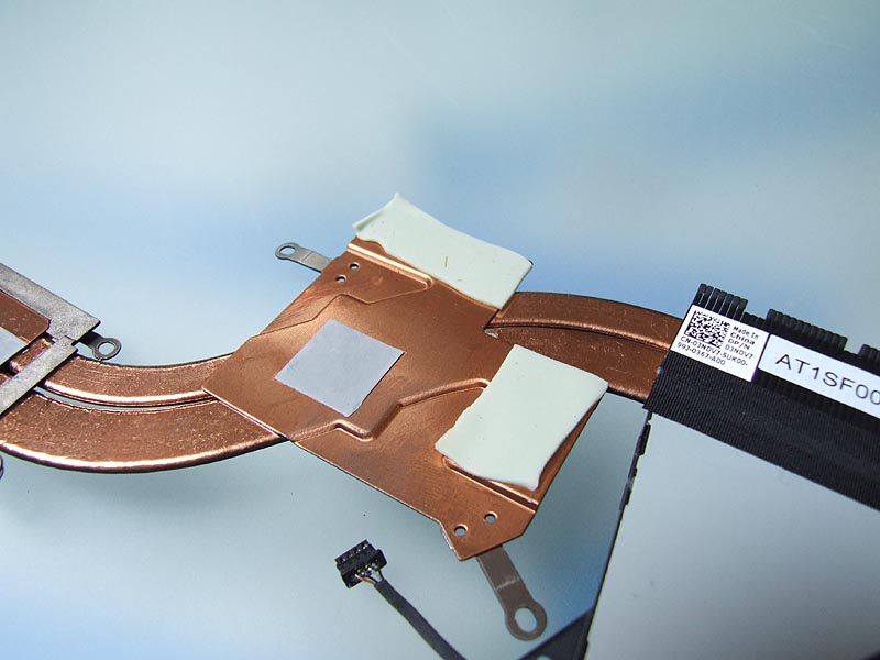 DELL Precision 3520 3530 notebook ventilátor chladič (CPU fan, heatsink)