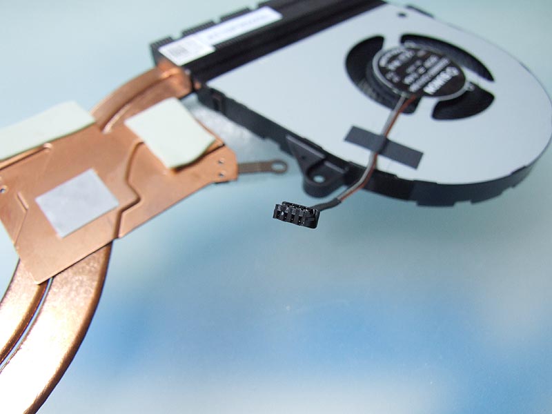 DELL Precision 3520 3530 notebook ventilátor chladič (CPU fan, heatsink)