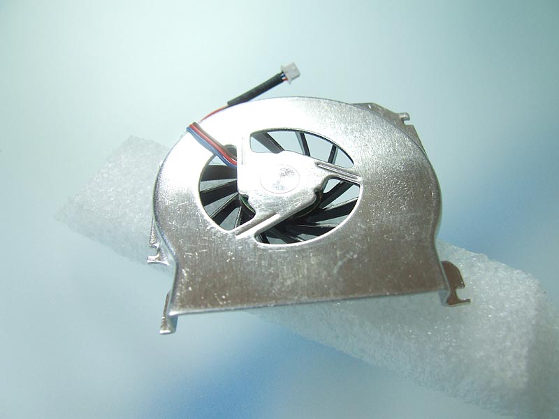 ASUS EeePC 700 701 701SD ventilátor (CPU fan)
